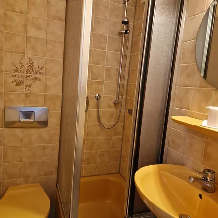 Gaestehaus Schniepp 2*